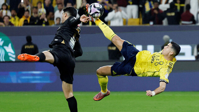 Gol Paling Spektakuler